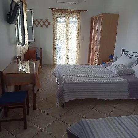 απεραντο γαλαζιο * Agia Pelagia (Kythira)