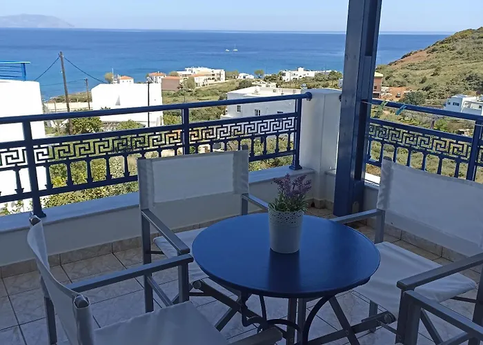 απεραντο γαλαζιο * Agia Pelagia (Kythira)